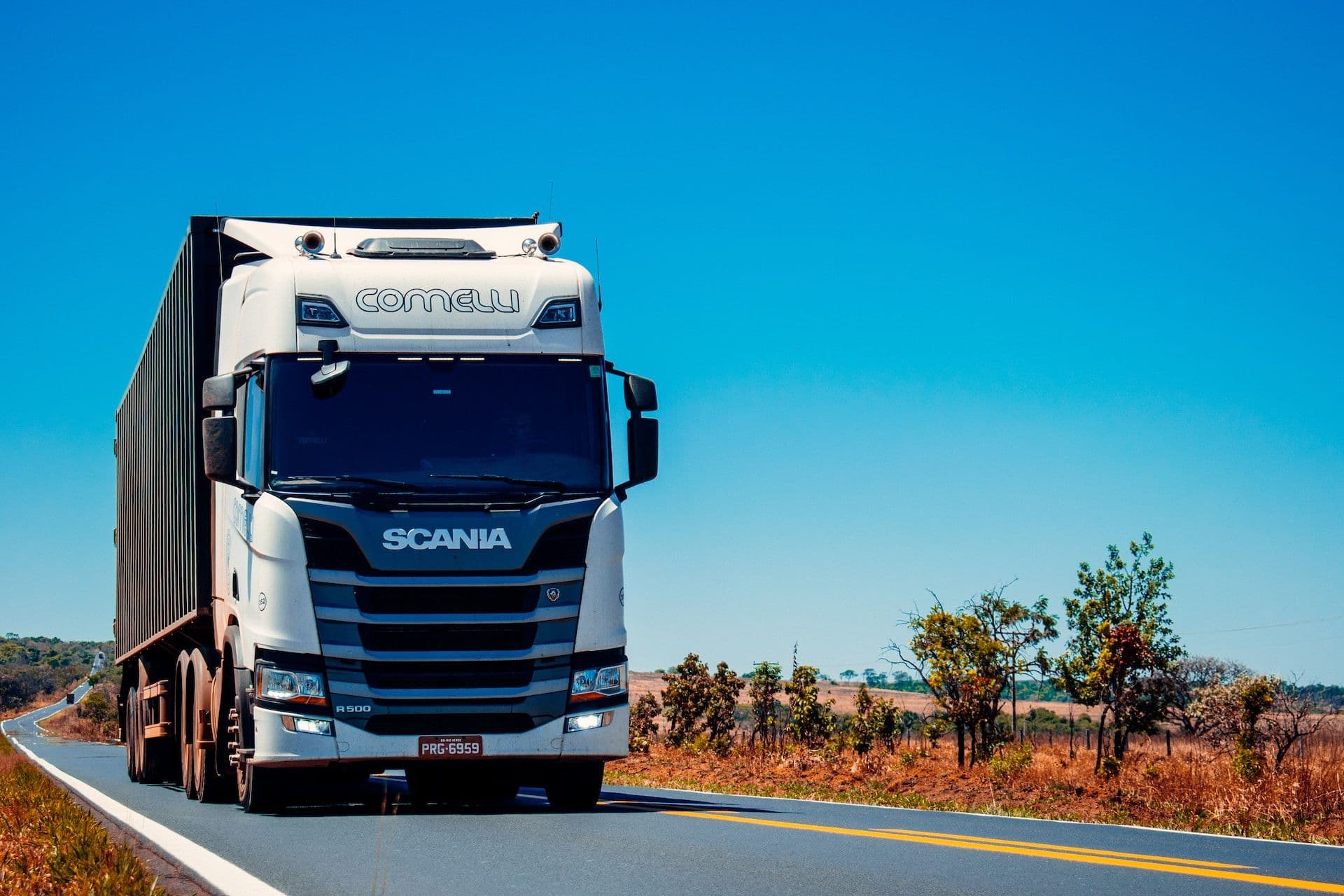 Why Are ELDs Mandatory For Commercial Trucks?
