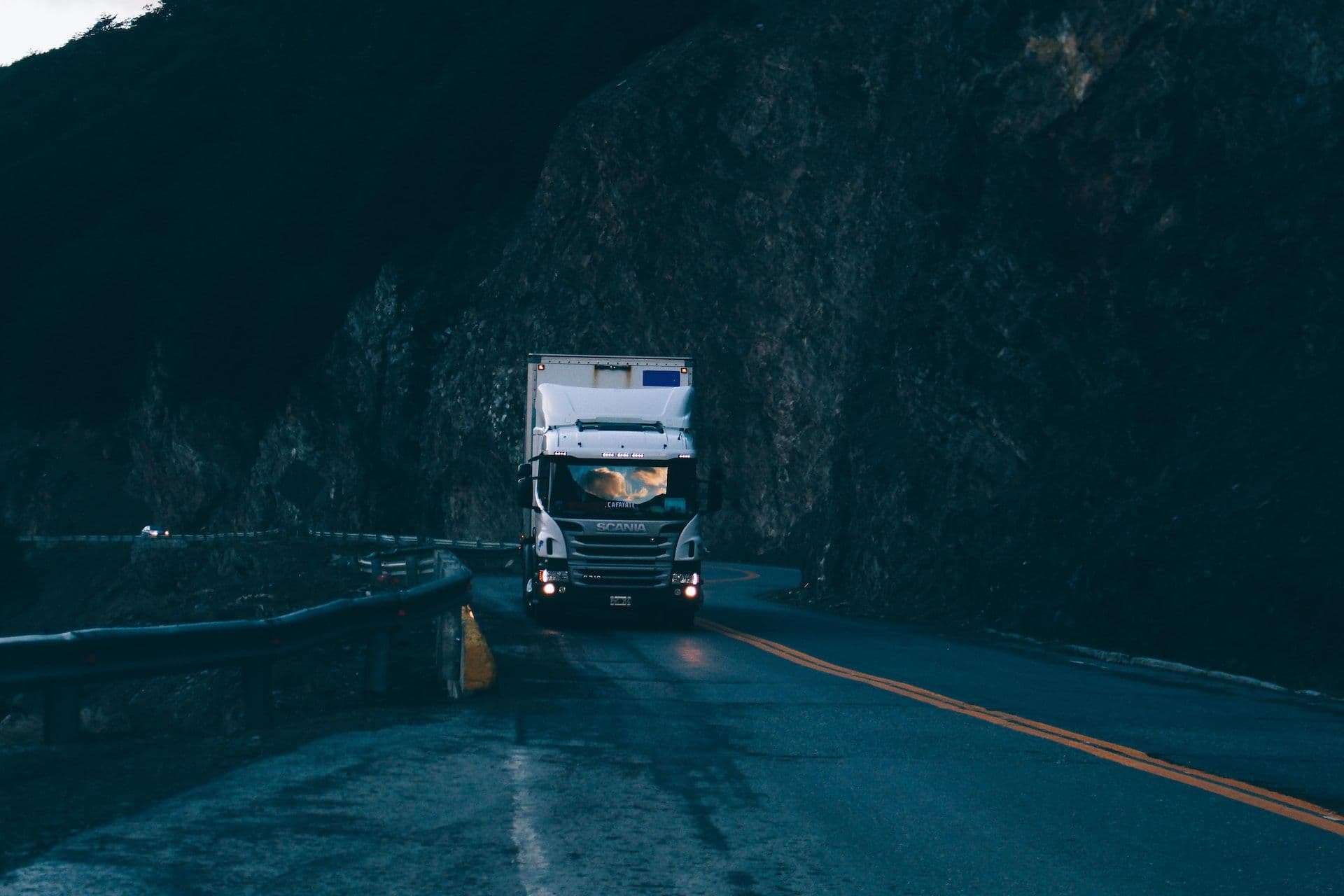 Record Rail Intermodal and Consumer Spending Signal Positive Economic Outlook
